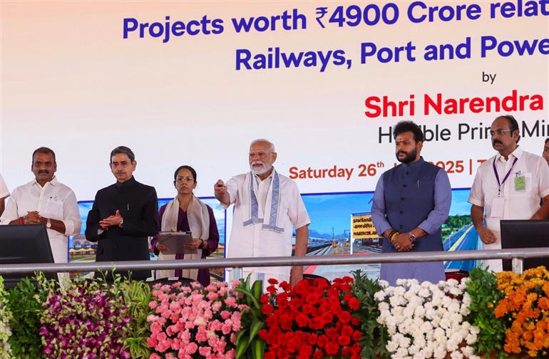 PM lays the foundation stone, inaugurates and dedicates to the nation various Development Projects during the public event held at Tuticorin, in Tamil Nadu on July 26, 2025.