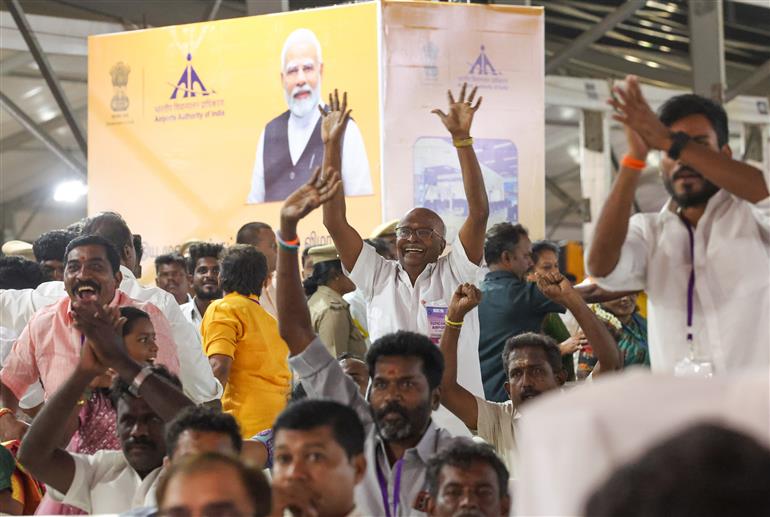 Gathering at the public event on the sidelines of the foundation stone laying,  dedication and inauguration of various Development Projects to the nation at Tuticorin, in Tamil Nadu on July 26, 2025. PM addressing on the occasion.