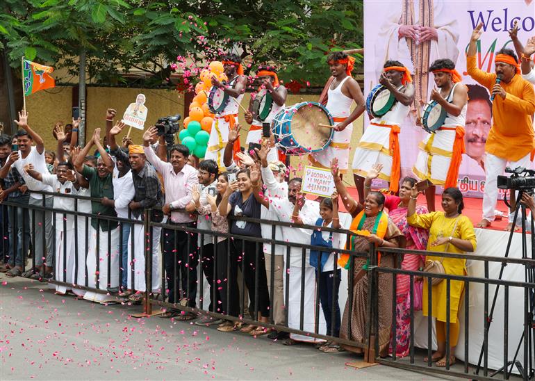 PM receives warm welcome by people at Gangaikonda Cholapuram, in Tamil Nadu on July 27, 2025.