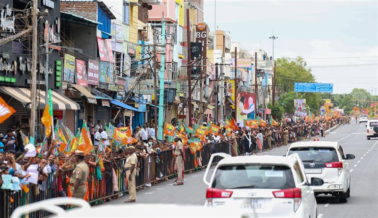 PM receives warm welcome by people at Gangaikonda Cholapuram, in Tamil Nadu on July 27, 2025.