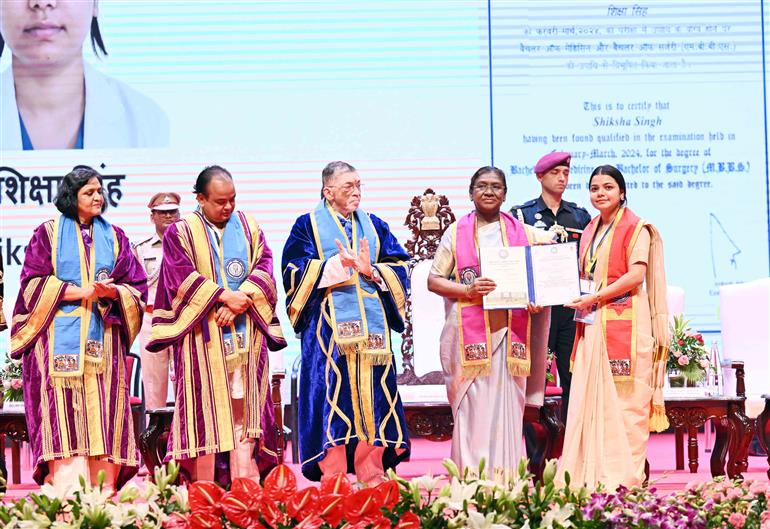 The President of India, Smt Droupadi Murmu graced the first convocation ceremony of AIIMS, Deoghar, in Jharkhand on July 31, 2025.