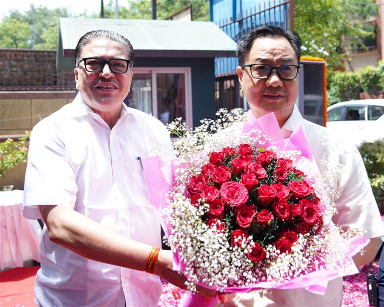 The Union Minister of Minority Affairs & Parliamentary Affairs, Shri Kiren Rijiju & Minister of State for Minority Affairs, Shri George Kurian on the occasion of World Environment Day, plant a tree each – Ek Ped Maa k Naam at CWC Bhawan, Saket, in New Delhi on June 05, 2025.