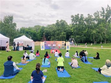 In the run up to the main event of International Day of Yoga 2025, the Embassy of India in Poland association with Tamil Sangam Association of Poland (TSAP) organised a session of Yoga Asanas & breathing techniques to promote mindfulness, unity and wellness at Park Szczęśliwicki, Warsaw on June 09, 2025.:AYUSH
