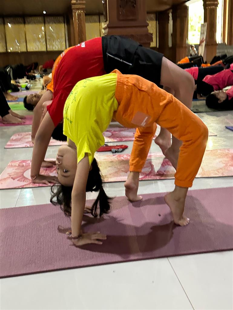 Swami Vivekananda Cultural Centre (SVCC), Bali in collaboration with Jembrana Kapha Yoga Community, organized the 40th pre-event of IDY2025 at Auditorium Pemkab Jembrana, in Indonesia on June 12, 2025.