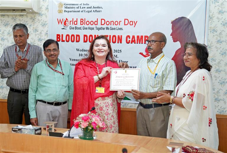 The Secretary, Department of Legal Affairs, Ministry of Law and Justice, Dr. Anju Rathi Rana graced the blood donation camp held to marking the ‘World Blood Donor Day’ at Shastri Bhawan, in New Delhi on June 13, 2025.