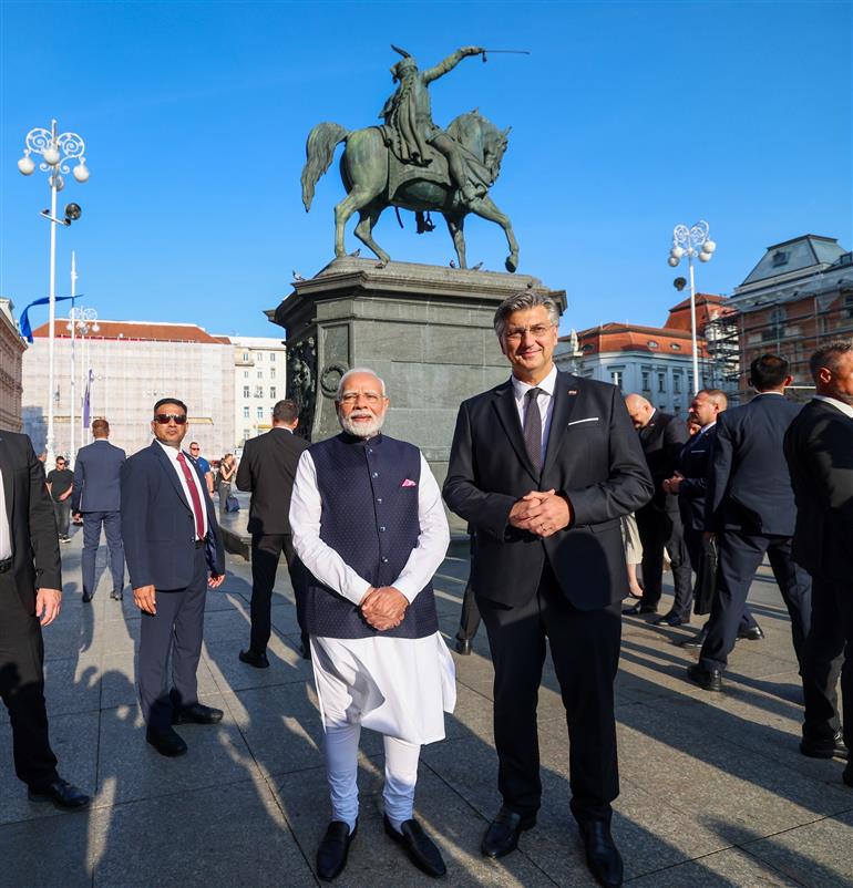 PM visit to Historic city centre with the Prime Minister of the Republic of Croatia, Mr. Andrej Plenkovic at Zagreb, in Croatia on June 18, 2025.:Prime Minister's Office PM visit to Historic city centre with the Prime Minister of the Republic of Croatia, Mr. Andrej Plenkovic at Zagreb, in Croatia on June 18, 2025.:Prime Minister