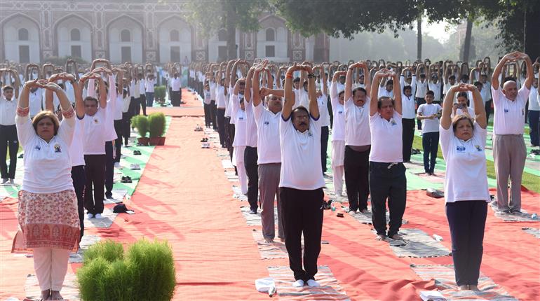The Minister of State for Road Transport and Highways and Corporate Affairs, Shri Harsh Malhotra participated in the Celebration of the 11th International Day of Yoga (IDY) 2025 at Humayun Tomb, in New Delhi on June 21, 2025.:Ministry of Road Transport & Highways