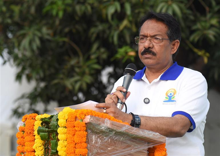 The Minister of State for Road Transport and Highways and Corporate Affairs, Shri Harsh Malhotra addressing the gathering at the Celebration of the 11th International Day of Yoga (IDY) 2025 at Humayun Tomb, in New Delhi on June 21, 2025.:Ministry of Road Transport & Highways