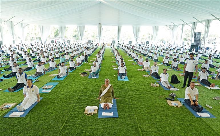 The Union Minister for Finance and Corporate Affairs, Smt. Nirmala Sitharaman participated in the celebration of the 11th International Day of Yoga (IDY) 2025 lead by the Ministry of Finance at Arun Jaitley National Institute of Financial Management (AJNIFM), in Faridabad, Haryana on June 21, 2025. :Ministry of Finance