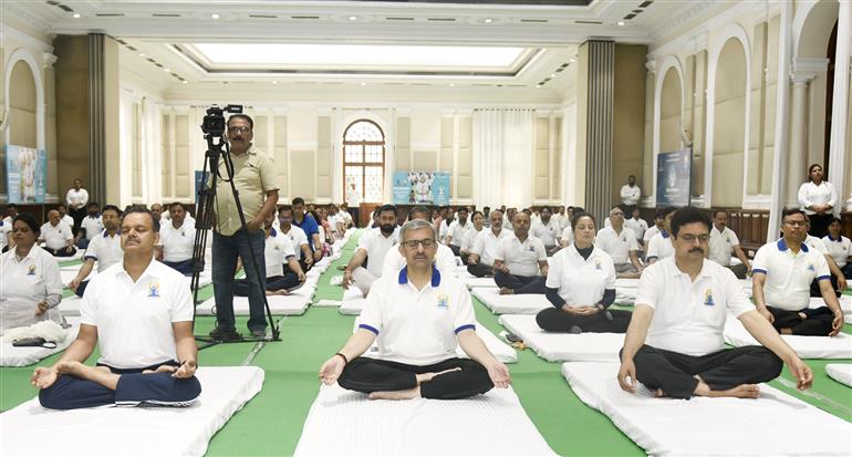 The Secretary, Department of Higher Education Dr. Vineet Joshi participated in the 11th International Day of Yoga celebrations, in New Delhi on June 21, 2025.:Ministry of Education