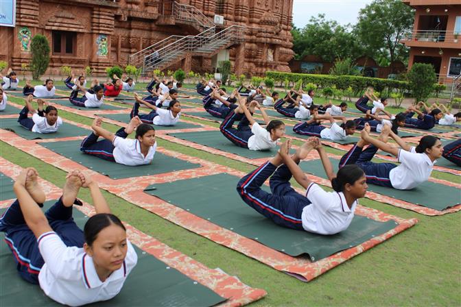Glimpse of 11th International Day of Yoga celebrations at Dibrugarh, in Assam on June 21, 2025.:Ministry of Defence