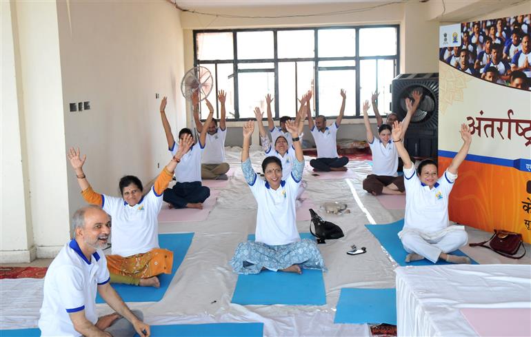 Glimpses of 11th International Yoga Day celebrations organised by Ministry of Information and Broadcasting at Soochna Bhawan, in New Delhi on June 21, 2025.

:Ministry of Information & Broadcasting