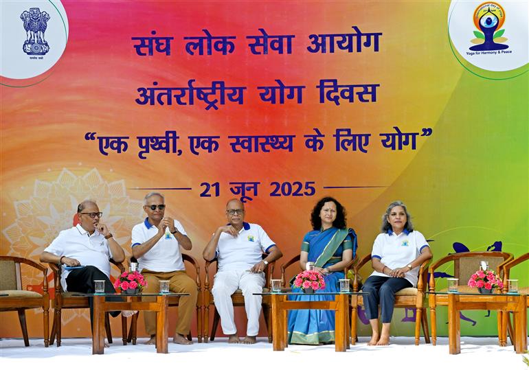 The Chairman, UPSC, Dr. Ajay Kumar participates in 11th International Yoga Day celebrations at UPSC headquarter, in New Delhi on June 21, 2025.:UPSC