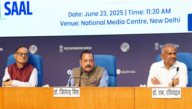 The Minister of State for Science & Technology (Independent Charge), Earth Sciences (Independent Charge), Prime Minister’s Office, Personnel, Public Grievances & Pensions, Atomic Energy and Space, Dr. Jitendra Singh addressing a Press Conference on completion of ‘11 Years Achievements of DST, CSIR, DBT & MOES at National Media Centre, in New Delhi on June 23, 2025.
