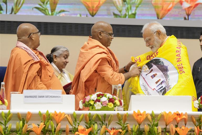 PM attends the centenary celebration of historic conversation between Sree Narayana Guru & Mahatma Gandhi at Vigyan Bhawan, in New Delhi on June 24, 2025.