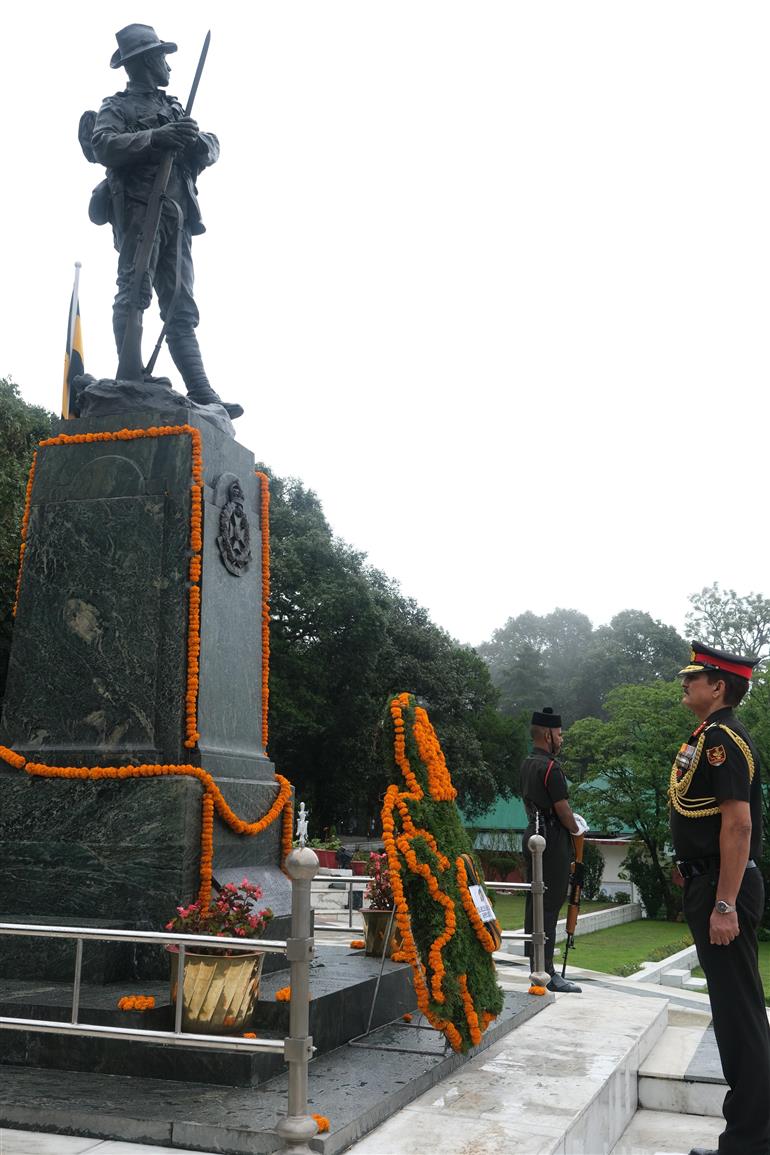 As part of the proceedings, Lt Gen DS Rana received the Guard of Honour and paid homage at the War Memorial, honouring the supreme sacrifice of the bravehearts of the regiment, on June 28, 2025.