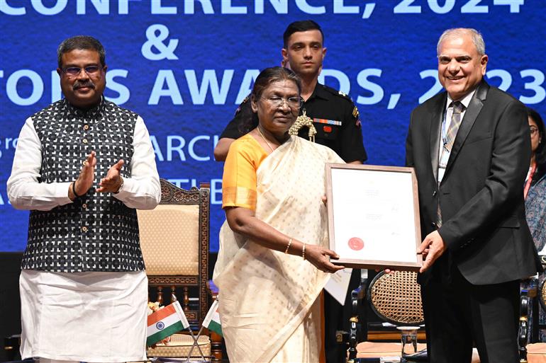 The President of India, Smt Droupadi Murmu at the inauguration of the two-day Visitor’s Conference 2024-25 at Rashtrapati Bhavan, in New Delhi on March 03, 2025.