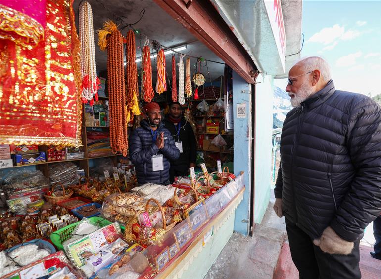 
PM performs darshan, pooja and viewing of Himalaya at the winter seat of Maa Ganga in Mukhwa, Uttarakhand on March 06, 2025.
