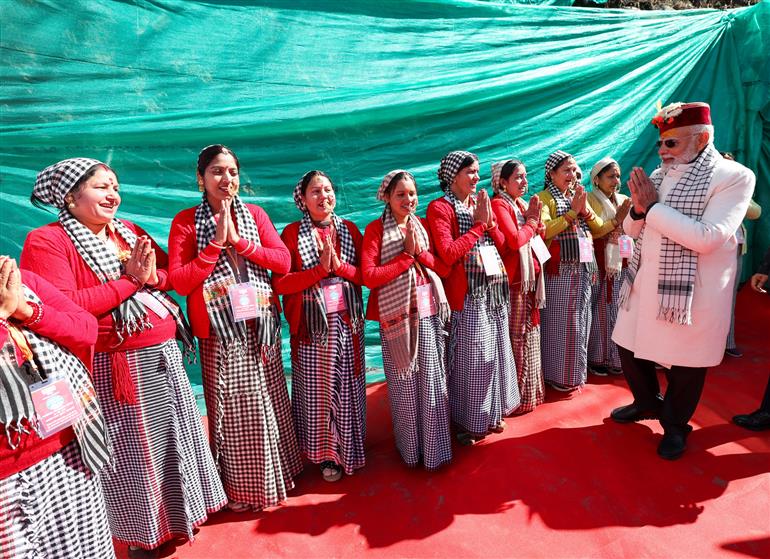 
PM performs darshan, pooja and viewing of Himalaya at the winter seat of Maa Ganga in Mukhwa, Uttarakhand on March 06, 2025.
