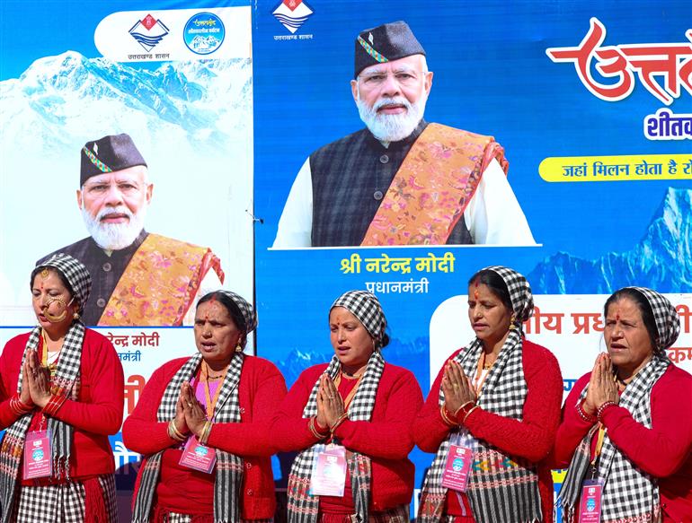 
PM performs darshan, pooja and viewing of Himalaya at the winter seat of Maa Ganga in Mukhwa, Uttarakhand on March 06, 2025.
