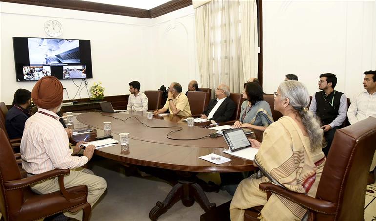 The Union Minister for Finance and Corporate Affairs, Smt. Nirmala Sitharaman addressing the Virtual inauguration of Corporate Bhawan including PM Internship Scheme (PMIS) Facilitation Centre in Kolkata (West Bengal) at MoF office, in New Delhi on May 01, 2025.