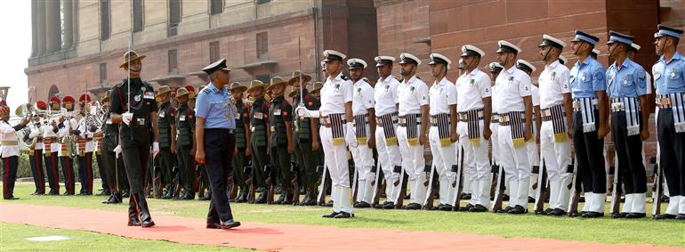Air Marshal Ashutosh Dixit, before assuming the appointment of Chief of Integrated Defence Staff (CISC) at Headquarters, Integrated Defence Staff. He inspecting the ceremonial Tri-Service Guard of Honour at the South Block lawns, New Delhi on May 01, 2025.