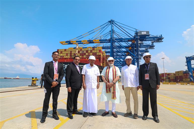 PM dedicates to the Nation Vizhinjam International Seaport in Thiruvananthapuram, Kerala on May 02, 2025.