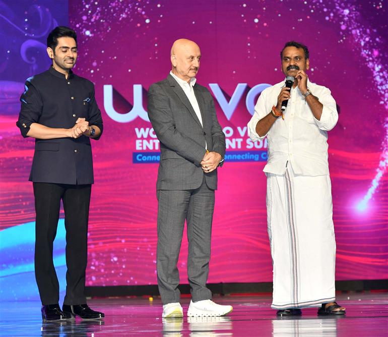 The Minister of State for Information and Broadcasting and Parliamentary Affairs, Dr. L. Murugan addressing at the creative awards ceremony during the WAVES at Mumbai, in Maharashtra on May 02, 2025.:Ministry of Information & Broadcasting