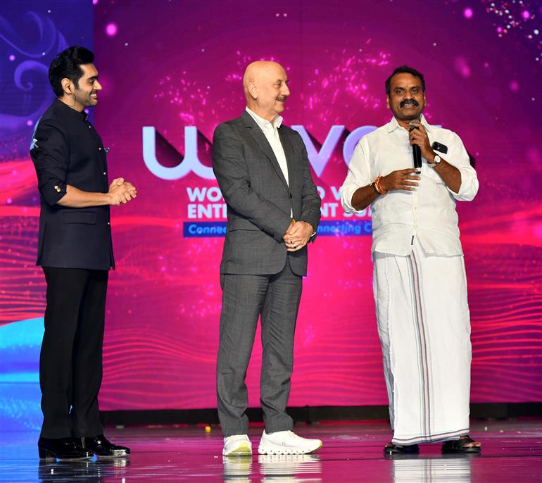 The Minister of State for Information and Broadcasting and Parliamentary Affairs, Dr. L. Murugan addressing at the creative awards ceremony during the WAVES at Mumbai, in Maharashtra on May 02, 2025.:Ministry of Information & Broadcasting