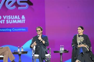 Actors Shah Rukh Khan and Deepika Padukone had an immersive interaction with filmmaker Karan Johar in a jam packed session named ‘The Journey: From Outsider to Ruler’ at Mumbai, in Maharashtra on May 01, 2025.:Ministry of Information & Broadcasting