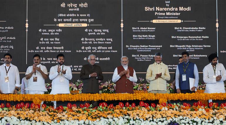 PM lays foundation stone, inaugurates and dedicates to the nation multiple development projects at Amaravati, in Andhra Pradesh on May 02, 2025.