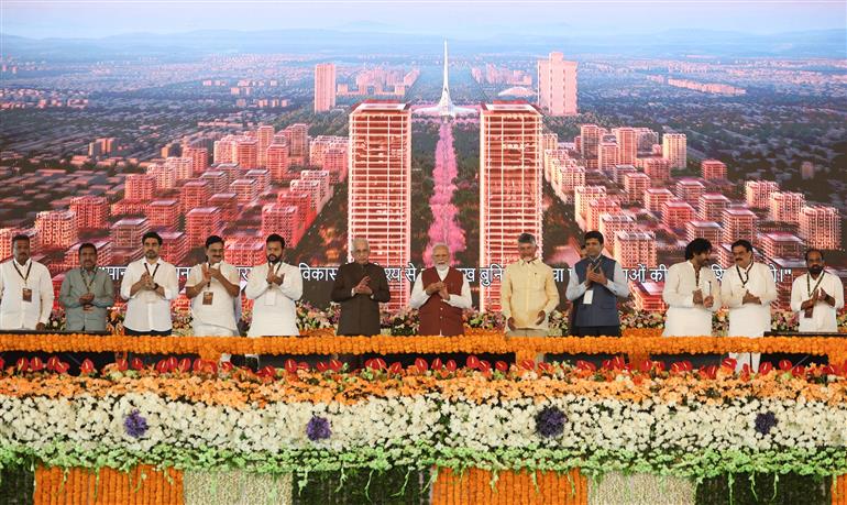 PM lays foundation stone, inaugurates and dedicates to the nation multiple development projects at Amaravati, in Andhra Pradesh on May 02, 2025.