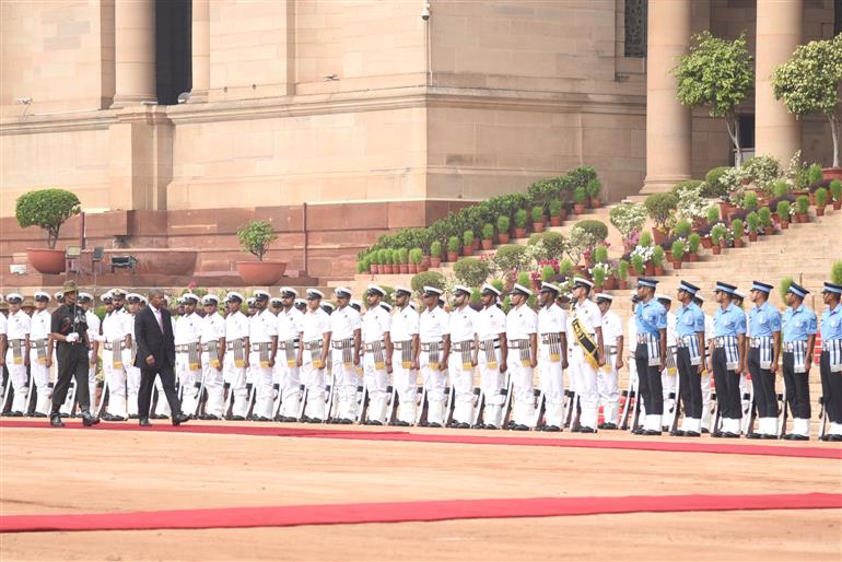 The President of the Republic of Angola, Mr. Joao Manuel Goncalves Lourenco accorded ceremonial reception at Rashtrapati Bhavan, in New Delhi on May 03, 2025.