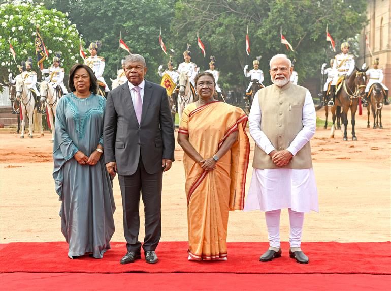 PM attends the Ceremonial Reception of the President of the Republic of Angola, Mr. Joao Manuel Goncalves Lourenco at Rashtrapati Bhavan, in New Delhi on May 03, 2025.