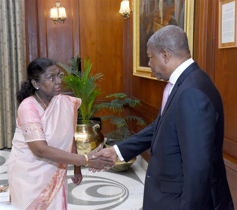 The President of India, Smt. Droupadi Murmu meeting with the President of the Republic of Angola, Mr. Joao Manuel Goncalves Lourenco at Rashtrapati Bhavan, in New Delhi on May 03, 2025.