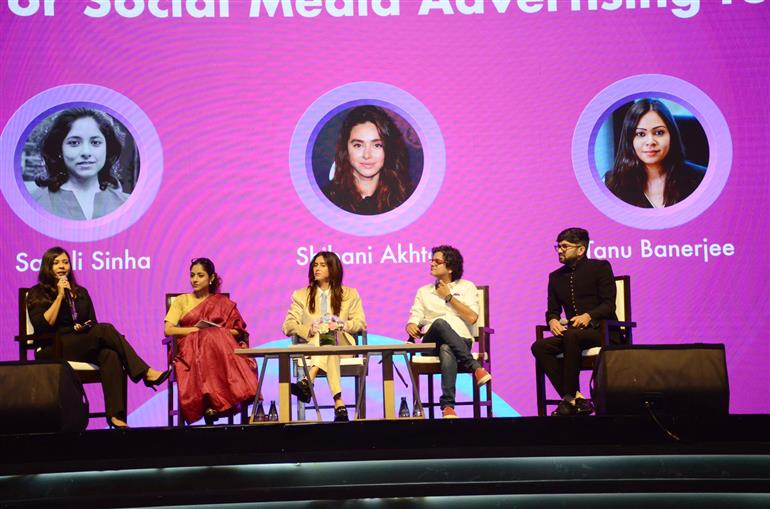 Ms. Saheli Sinha, Director, ASCII; Ms. Shibani Akhtar, Film Actor and Influencer; Shri Mayank Shekhar, Entertainment Journalist and Shri Vinay Pillai, Chief Business Officer, Pocket Aces were breakout session on Best Practices for Social Media Advertising for Influencers at Waves 2025 summit, in Mumbai, Maharashtra on May 04, 2025.:Ministry of Information & Broadcasting