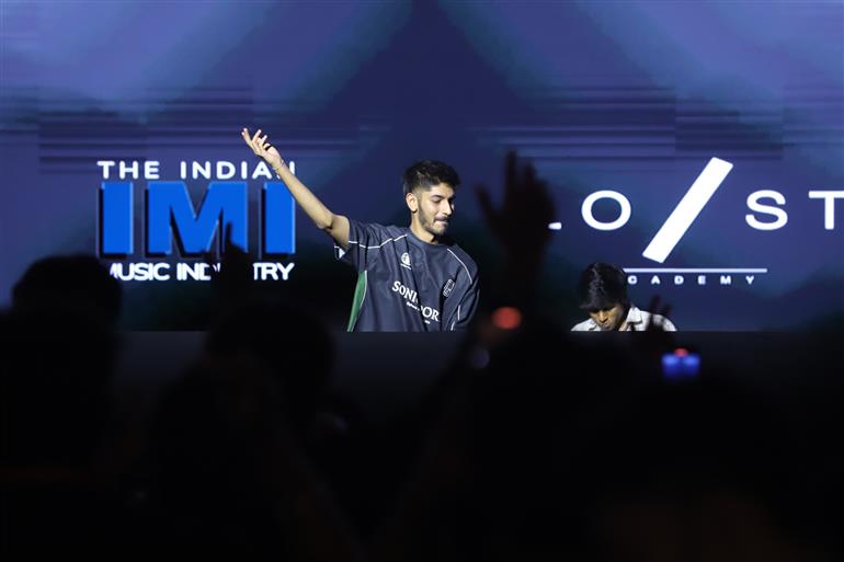 WAVES 2025 was concluded with public grooving to EDM challenge performances in Mumbai, Maharashtra on May 04, 2025.:Ministry of Information & Broadcasting