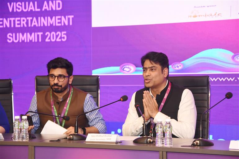 Shri Prithul Kumar, Joint Secretary of MIB with other panelists at Waves Bazaar in Mumbai, Maharashtra on May 04, 2025.



:Ministry of Information & Broadcasting