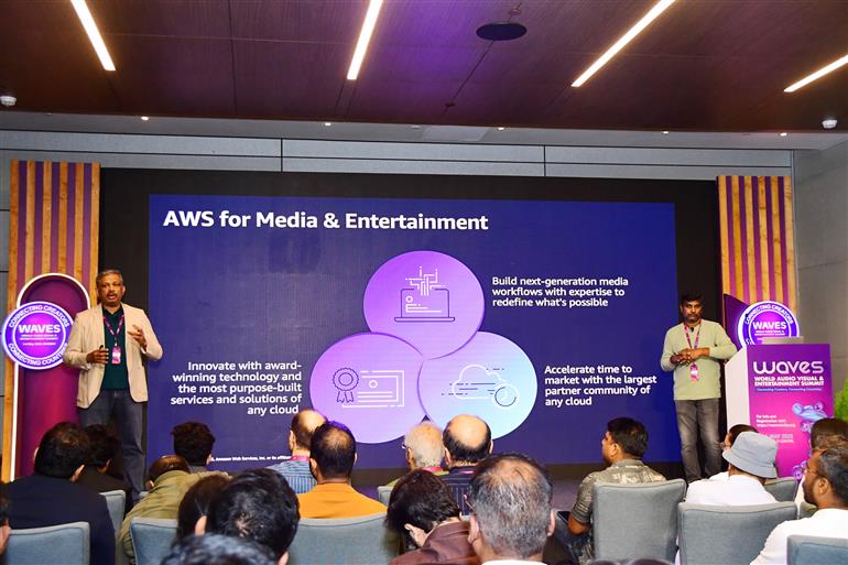 Manoj Padmanabhan & Maheshwaran G, both from Amazon AWS advised startups at the WAVES 2025 in Mumbai, Maharashtra on May 04, 2025.:Ministry of Information & Broadcasting