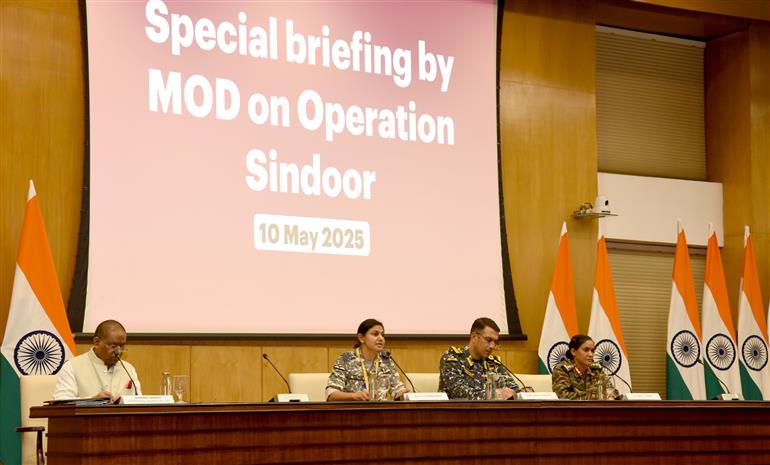 Additional Secretary Randhir Jaiswal, Commodore Raghu R Nair, Colonel Sofiya Qureshi and Wing Commander Vyomika Singh briefing the media on ‘Operation Sindoor’, in New Delhi on May 10, 2025.:Ministry of External Affairs