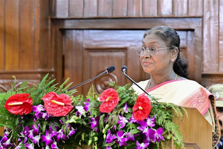 The President of India, Smt Droupadi Murmu addressed the Uttarakhand Legislative Assembly on the occasion of the Silver Jubilee of formation of Uttarakhand at Dehradun, in Uttarakhand on November 03, 2025.