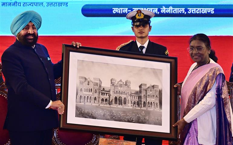 The President of India, Smt Droupadi Murmu graced a function  to commemorate the 125 years of the establishment of the Raj Bhavan, Nainital, in Uttarakhand on November 3, 2025.