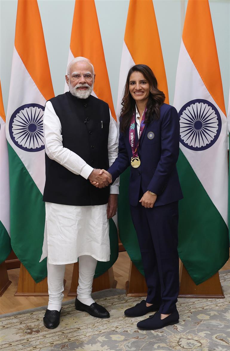PM shake hands with Indian Women Cricket Team Players at 7, Lok Kalyan Marg, in New Delhi on November 05, 2025.