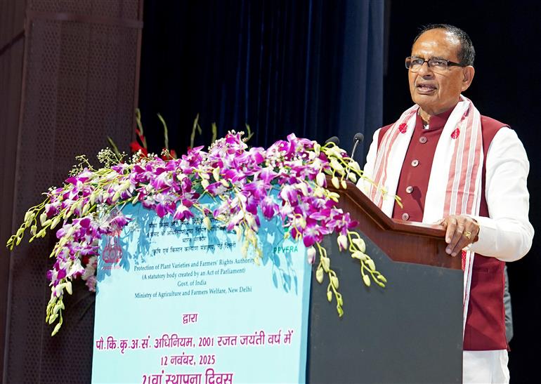 The Union Minister of Agriculture & Farmers Welfare and Rural Development, Shri Shivraj Singh Chouhan addressing the Plant Genome Guardian Awards Ceremony and Silver Jubilee of PPVFRA Act, 2001 and 21st Foundation Day of Protection of Plant Varieties and Farmers’ Rights Authority (PPVFRA) at C. Subramaniam Auditorium, Pusa Campus, in New Delhi on November 12, 2025.