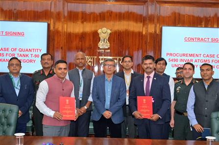 MoD & BDL sign Rs 2,095.70 crore contract for INVAR Anti-tank missiles to enhance lethality of T-90 tank in presence of Defence Secretary Shri Rajesh Kumar Singh at South Block, in New Delhi on November 13, 2025.