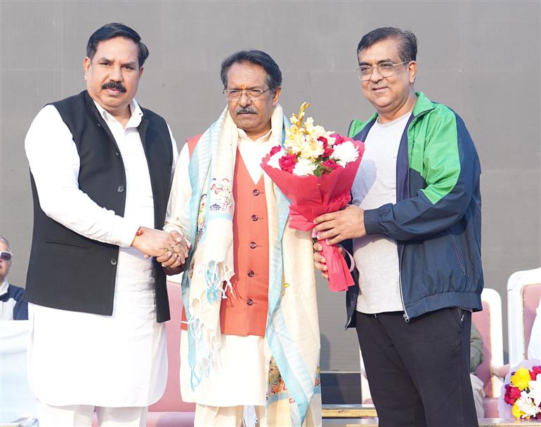 The Minister of State for Road Transport and Highways and Corporate Affairs, Shri Harsh Malhotra attends the flagging-off ceremony of the NAMO Run for importance of road safety awareness and fitness among citizens organized under the Sansad Khel Mahotsav-2025 at Yamuna Sports Complex, in New Delhi on November 16, 2025.