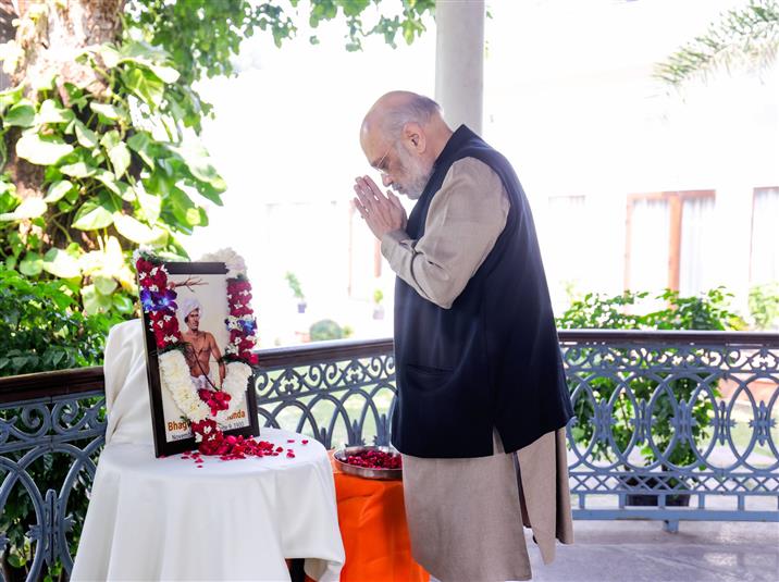 The Union Minister for Home Affairs and Cooperation, Shri Amit Shah paid tributes to Bhagwan Birsa Munda on his 150th Birth Anniversary on November 15, 2025.