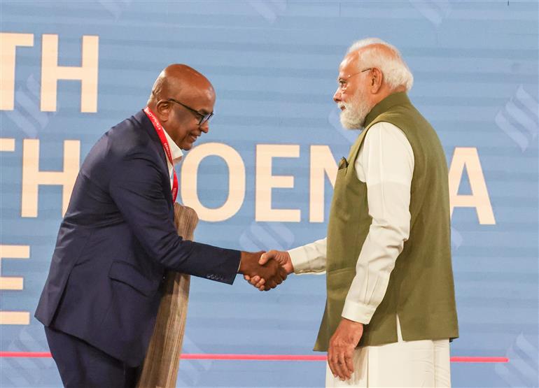 PM participates in the 6th Ramnath Goenka Lecture, in New Delhi on November 17, 2025.