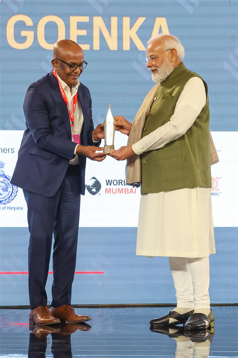 PM participates in the 6th Ramnath Goenka Lecture, in New Delhi on November 17, 2025.