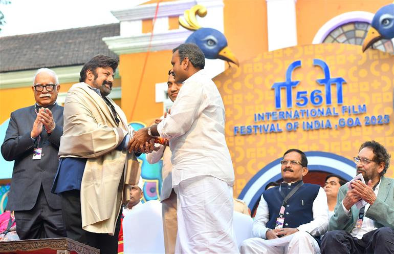 The Minister of State for Information & Broadcasting and Parliamentary Affairs, Dr. L. Murugan at Grand IFFI Parade 56th International Film Festival of India (IFFI) in Panaji, Goa on November 20, 2025.